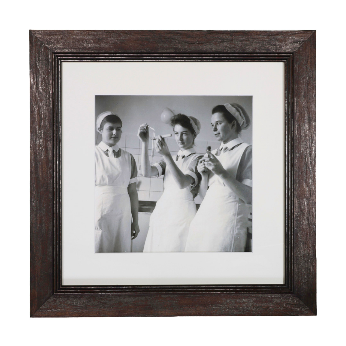 Infirmières apprenant à faire une analyse